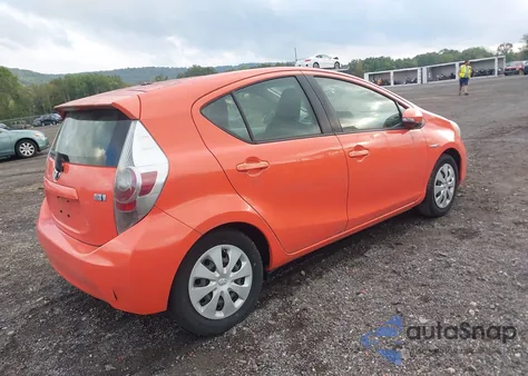 2012 Toyota Prius C One из США, поврежденный, VIN JTDKDTB36C1026302